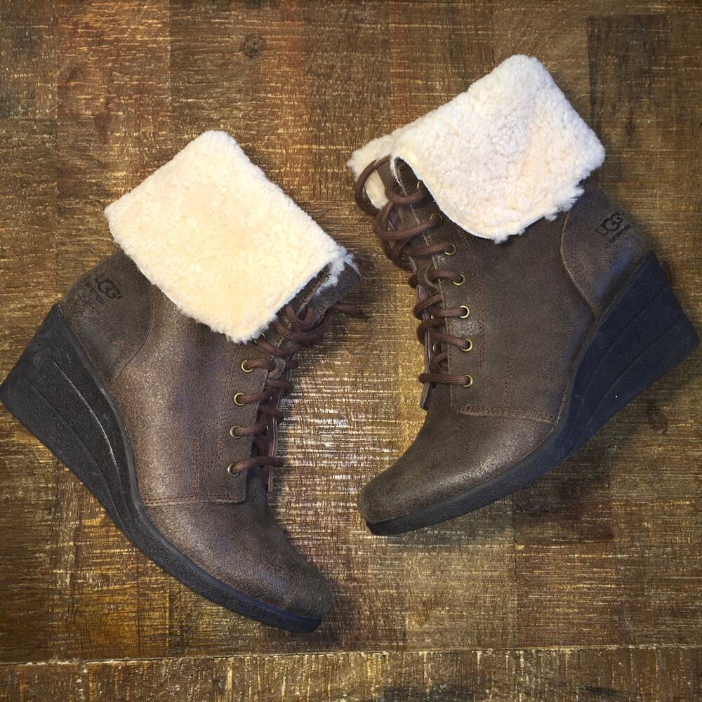 Ugg Zea Brown Waterproof Leather Shearling Lined Wedge Mid Ankle Boot Womens  8